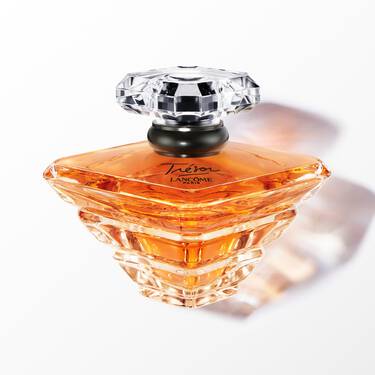 صبة عطر تريزور من لانكوم Trésor de Lancôme