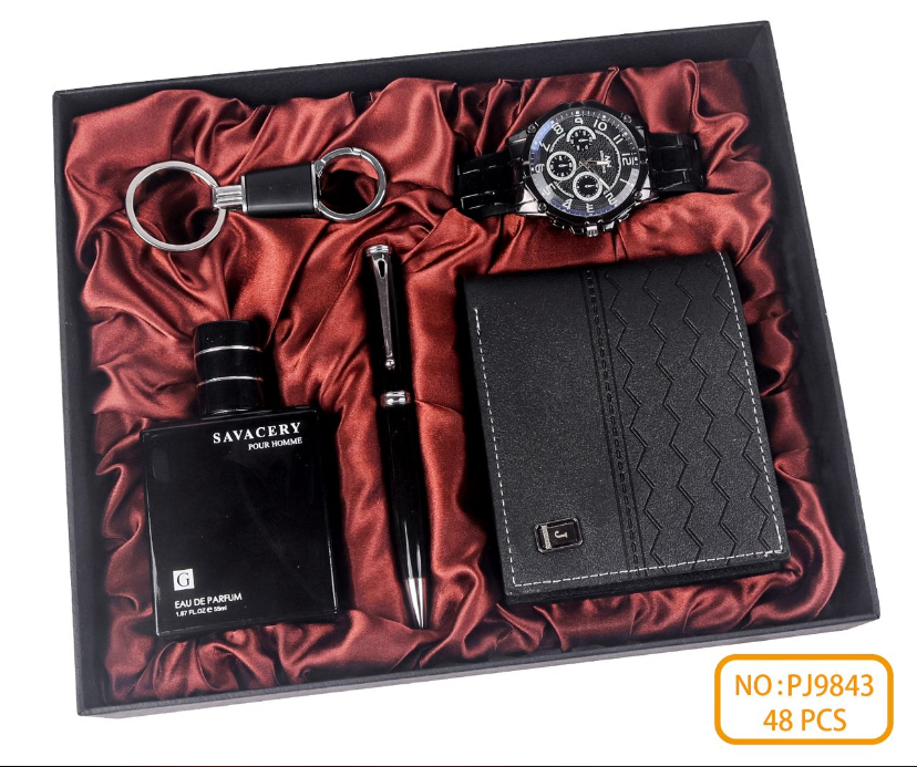 ساعات أنيقة  جداً وعصري