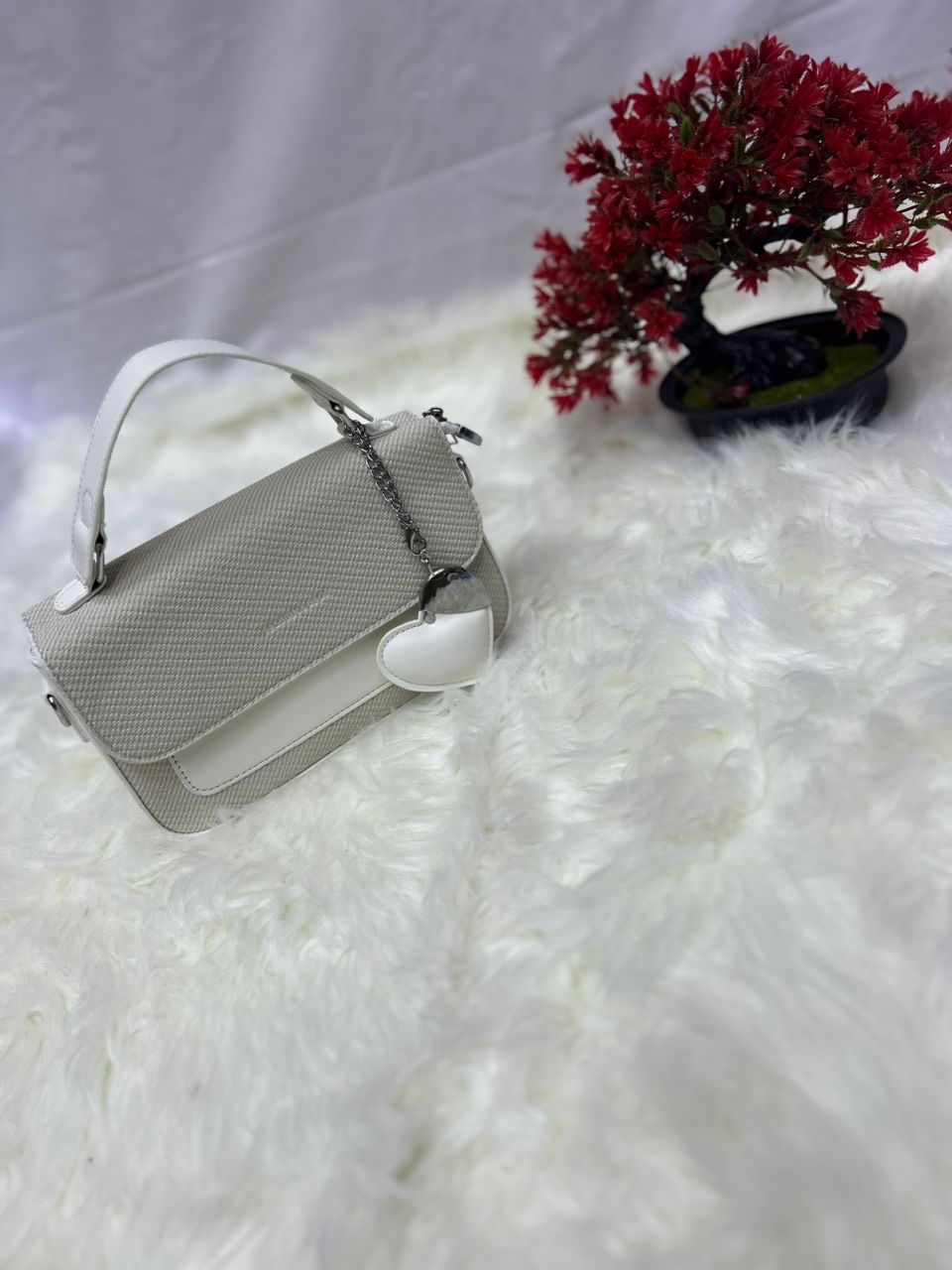 صكات نسائية