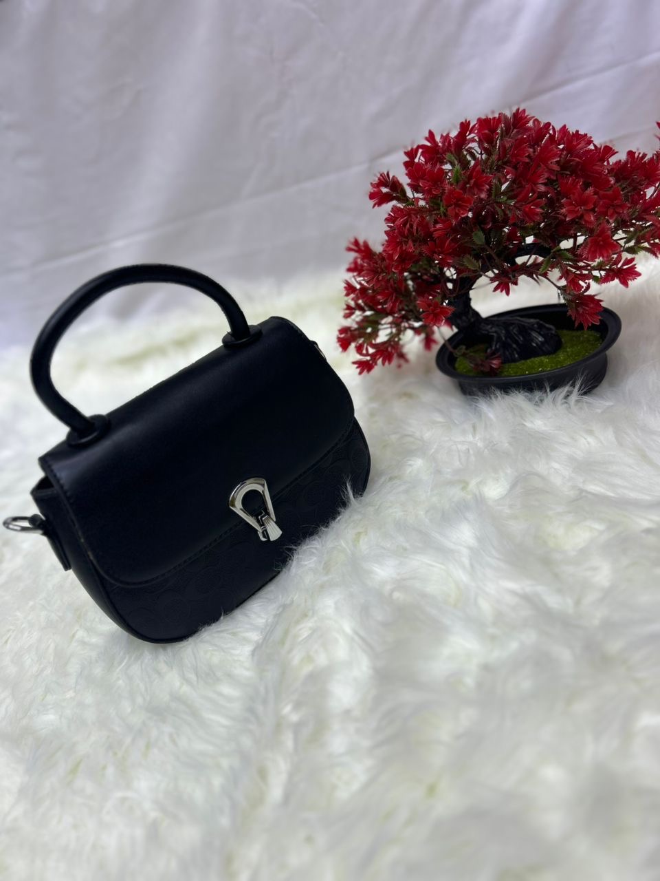 حقائب نسائيه