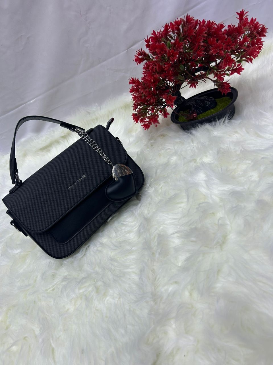 حقائب نسائيه