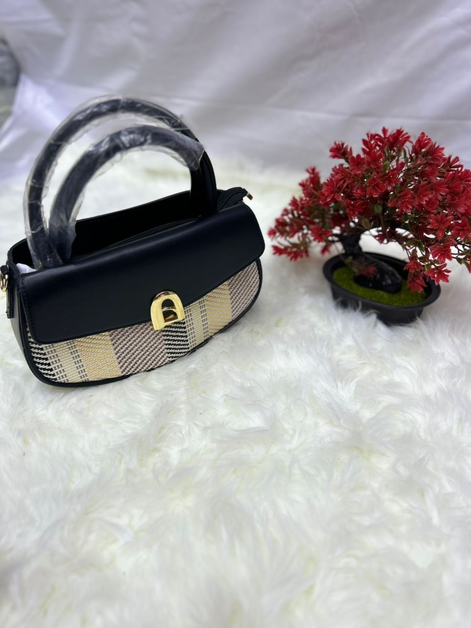 صكات نسائية