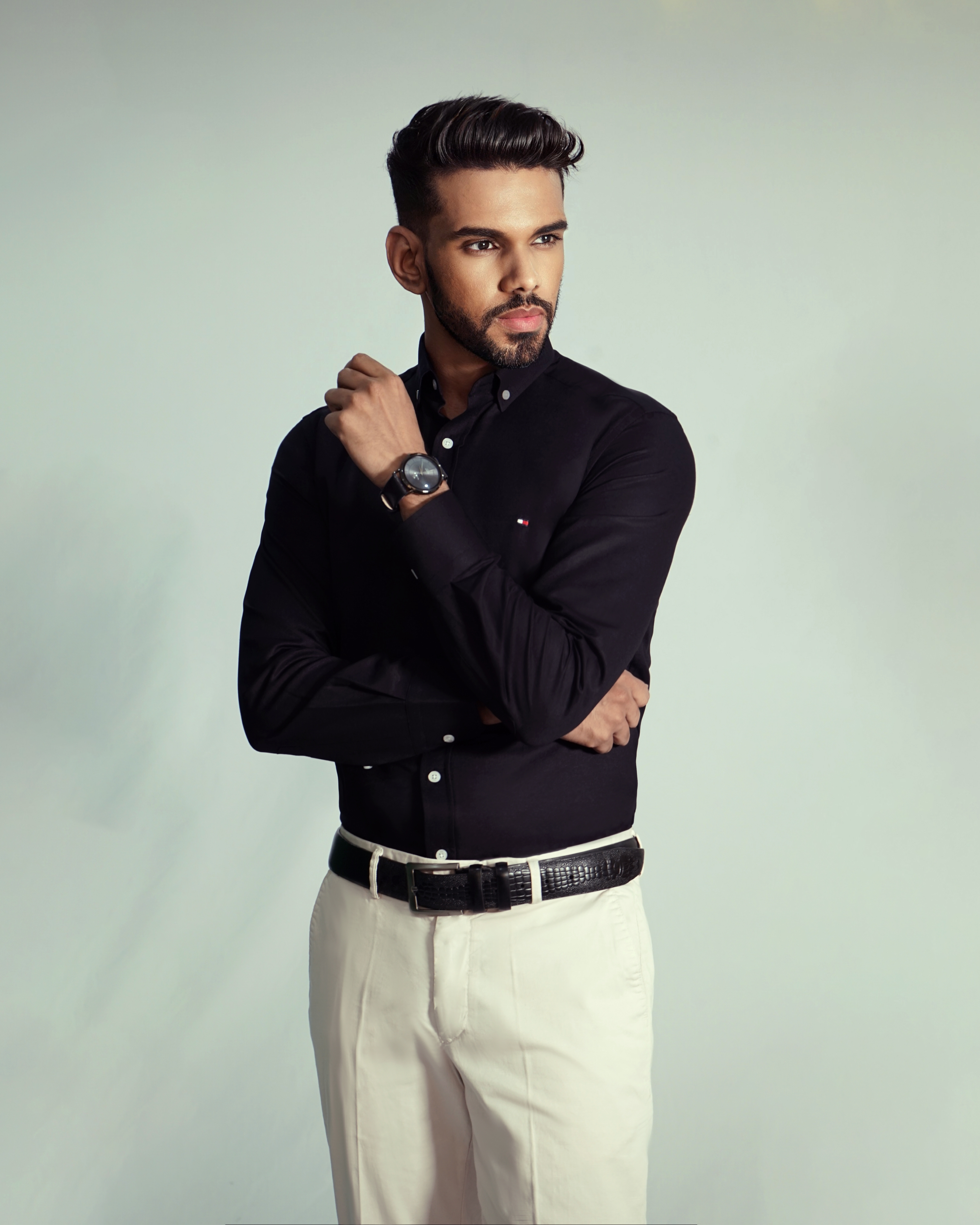 Trouvez votre bonheur dans la collection de chemises pour homme de Tommy Hilfiger,